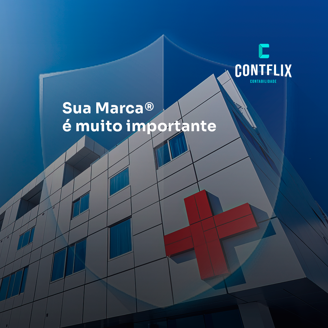 Empresário protegendo sua marca registrada com um escudo invisível.